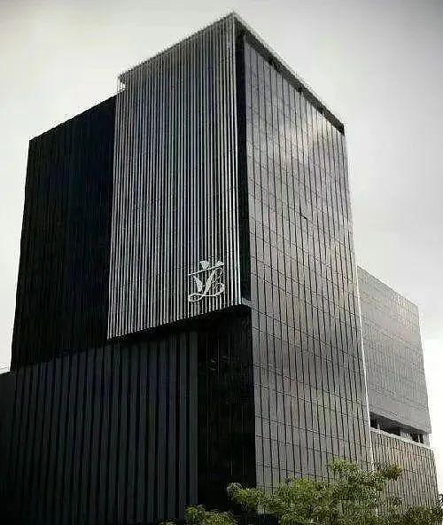 从炸薯条到加密货币之王：赵长鹏的惊险人生过山车