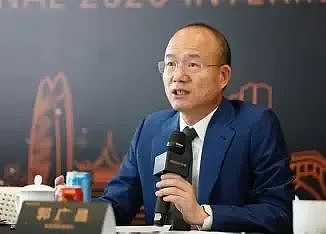 美联储官员集体变脸：一场迫在眉睫的降息风暴正在形成