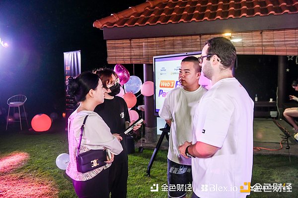 当传统投资指标遇上比特币革命：MSTR带来的金融思维颠覆